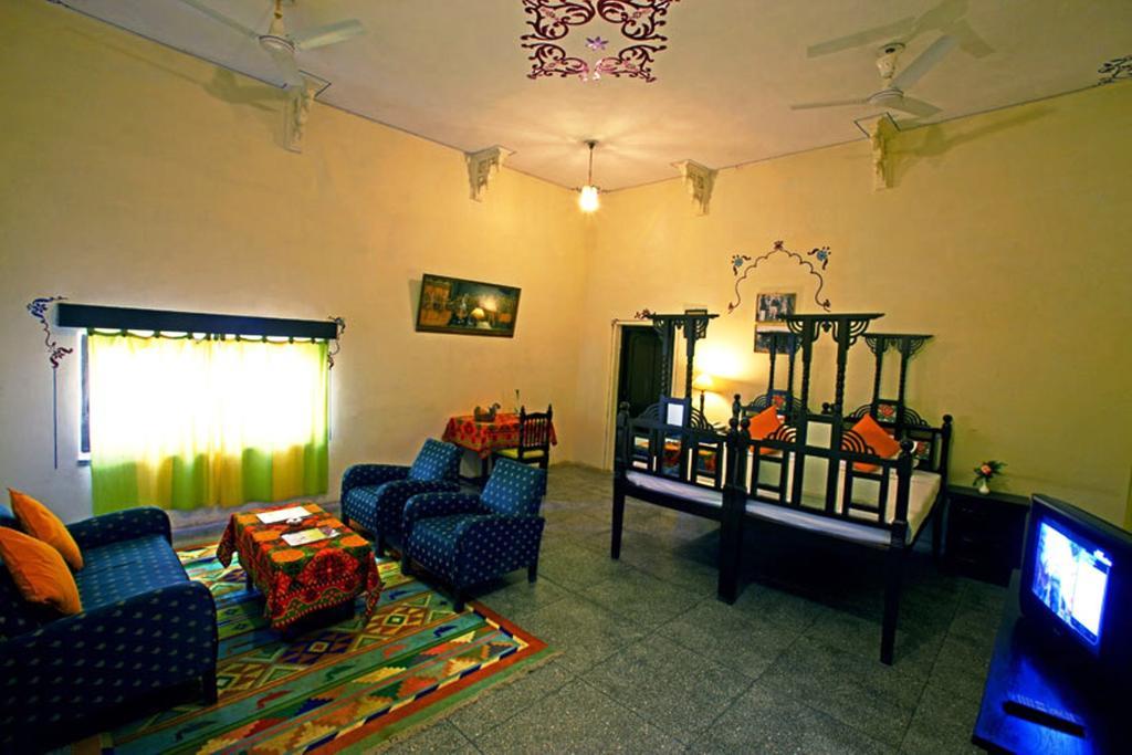 V Resorts Jhalamand Garh Jodhpur Dzsódhpur Szoba fotó